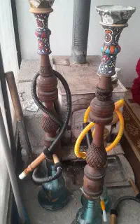 قلیان چوبی بلند