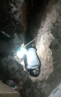وصل کردن لوله ازچاه به فاضلاب شهری وکندن چاه