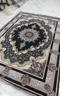 ۴عدد فرش ۹ متری نو داخل کاور تمام نخ اصل ۷۰۰شنه