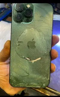 گوشی های شکسته اوراقی نیاز به تعمیر برمیداریم