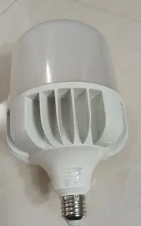 لامپ ۷۰ وات