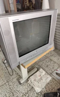 تلویزیون ۲۱