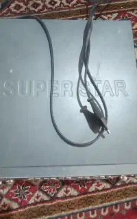 یک عدد دستگاه سیدی سالم   یک تومن
