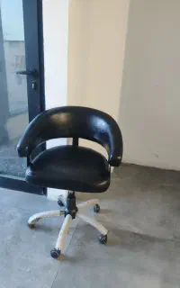 فروش وسایل ارایشگاه