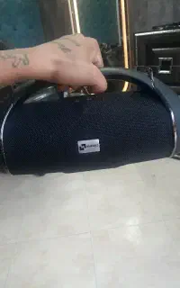 با این اسپیکر تولد بچرخون