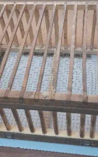 قفس چوبی پرنده