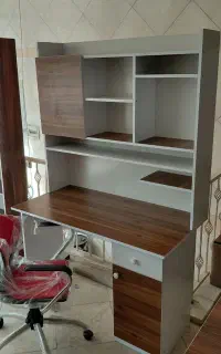 میز تحریر ۱۲۰ کتابخانه