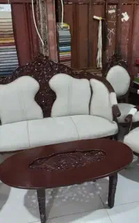 تعمیرات و رنگ کاری انواع مبلمان راحتی و سلطنتی