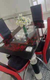 میز و صندلی
