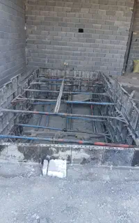 بتن ریزی دستی