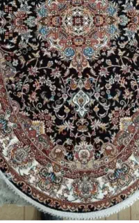 فرش بیضی یک در یک و نیم