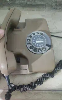 تلفن قدیمی