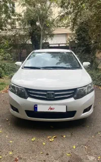 آریو اتوماتیک سند دست اول