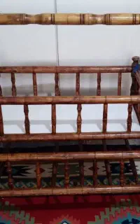 گهواره سنتی جنس چوب درجه یک وتخت