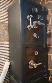 گاو صندوق