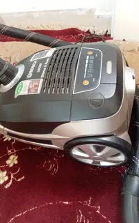 جاروبرقی بوش درحدنو