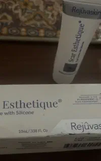 کرم ترمیم کننده رژواسیل