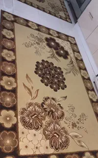 (معاوضه)فرش آشپزخانه و راهرو