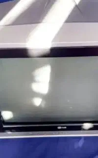 تلویزیون ال جی کارکرده تمیز