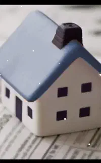 همکار خانم یا آقا در املاک
