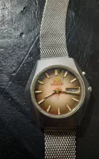 سلام  ساعت قدیمی