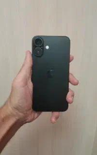 آیفون X فیس‌لیفت شده به ۱۶ نرمال