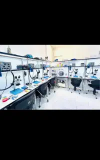 به یک تعمیر کار حرفه ای موبایل نیازمندیم