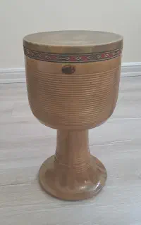تنبک شیرانی دهانه ۲۴ چوب یک‌ تکه