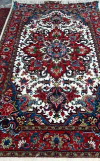 فرش دستباف جفت ۶ متری هریس سالاری