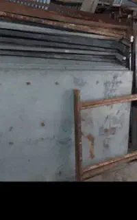 فروش میز  جنس گالوانیزه