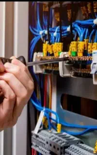 برقکار خدمات برق صنعتی و ساختمان (اورژانس برق)