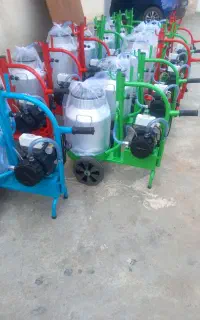 دستگاه شیردوش