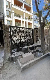 به یک اهنگر ماهر درب پنجره ساز نیازمندیم