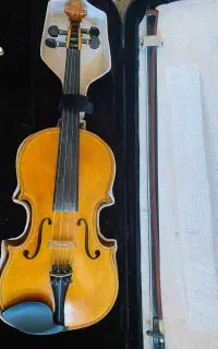 ویولن دست ساز کریمی در حد نو