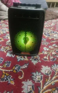 فروش اسپیکر در حد نو