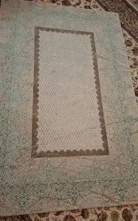 یک عدد فرش ۱.۵۰ در ۲.۲۵