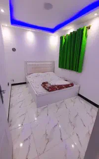ویلا دوخوابه ویک تکخوابه بندرانزلی کنارتالاب(مالک)