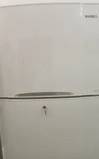 یخچال و فریزر  ۲۵ فوت توشیبا
