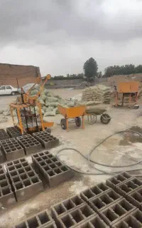 استخدام کارگر بلوک زن ماهر