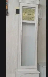 ساعت تمیز و نو