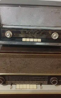 دوتا رادیو عتیقه قدیمی