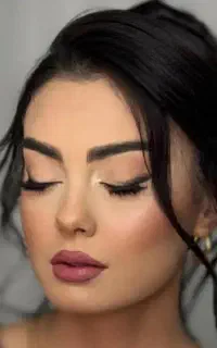 میکاپ حرفه‌ای تخفیف تا اخر مهرماه