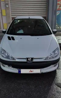 206 اس دی بدون رنگ