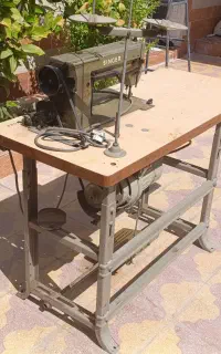 چرخ  صنعتی تمیز در حد نو مارک سینجر