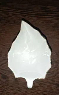 پیاله طرح برگ