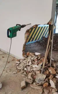 بتن کنی و تخریب دژبر ، تغییرات (ارزان‌قیمت)