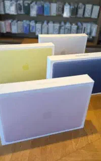 مک بوی نئو MacBook Neo