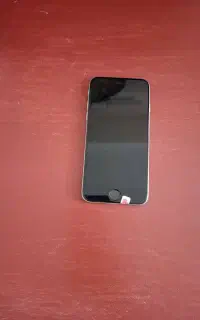گوشی آیفون 6 معمولی