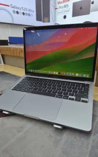 مک بوک pro m1 سایکل 8 لوازم اصلی با جعبه/گارانتی