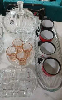 ظروف در حد نو بدون کارتن